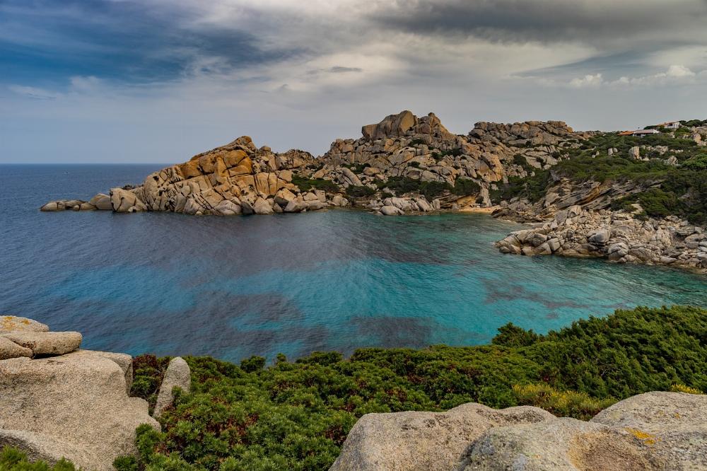 La Corse recèle de plusieurs itinéraires pour profiter de ses spots de plongée